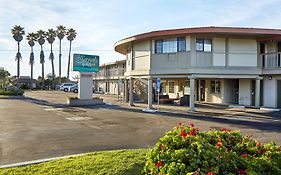 Sands By The Sea Motel